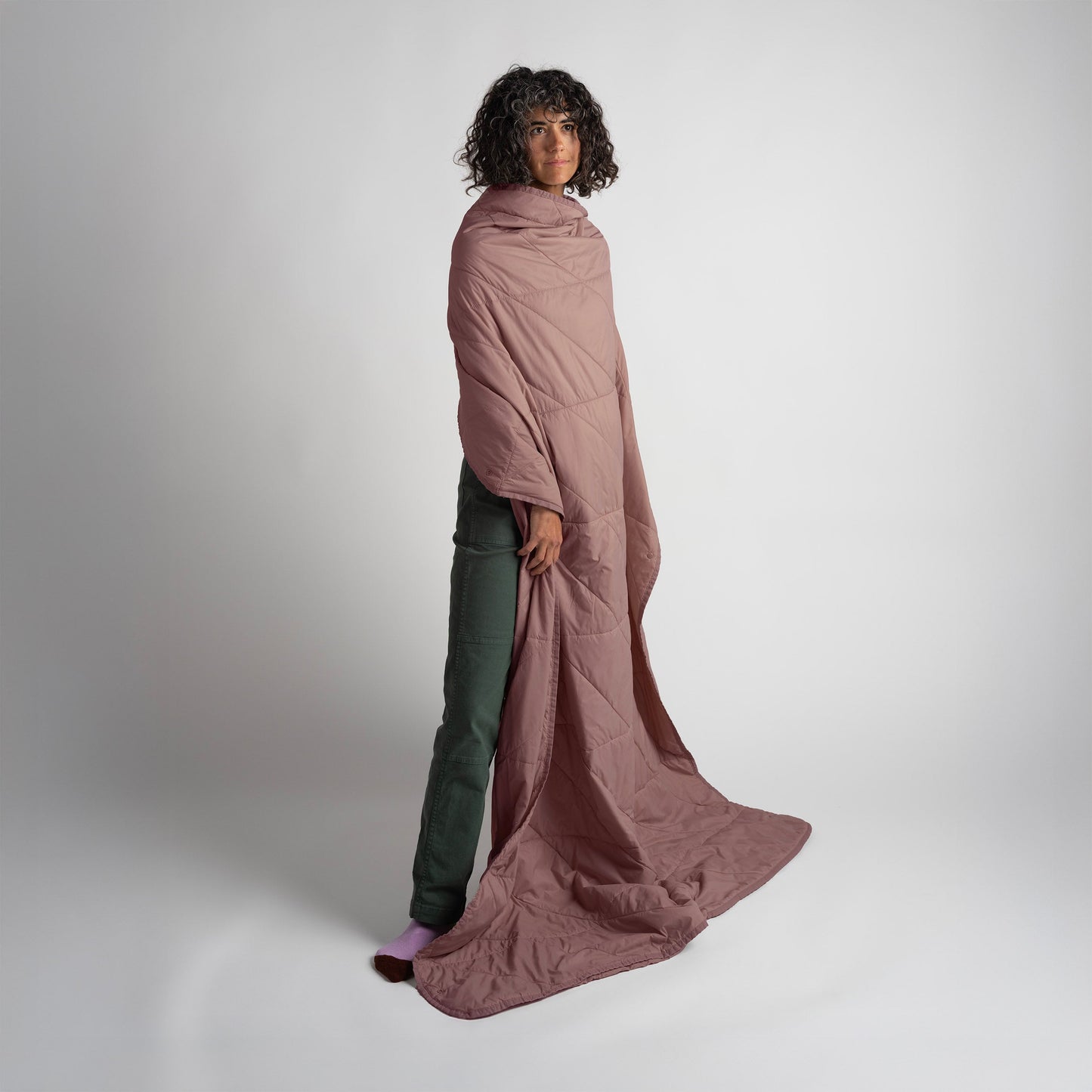 Layover™ XL Travel Blanket - Packable & Puffy | Quartz