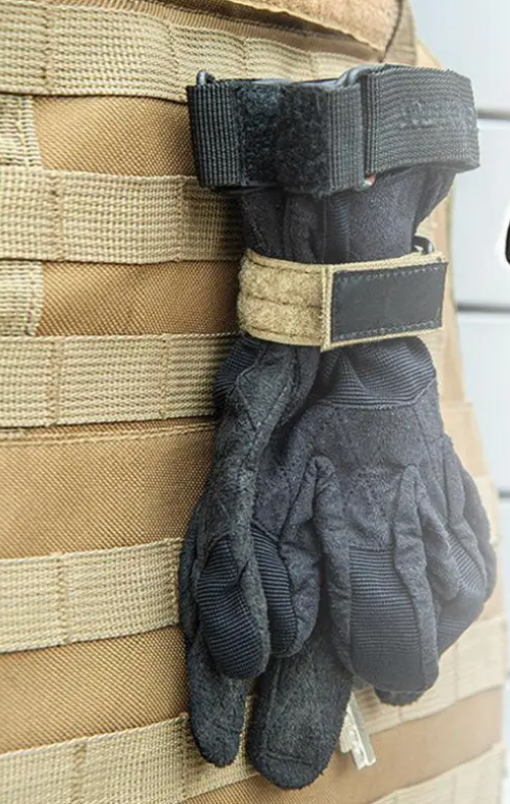 ONE SHEAR® Tactical MOLLE Carabiner Buckle – Multi-Use Nylon Storage Hook for Gloves, Rope & Gear